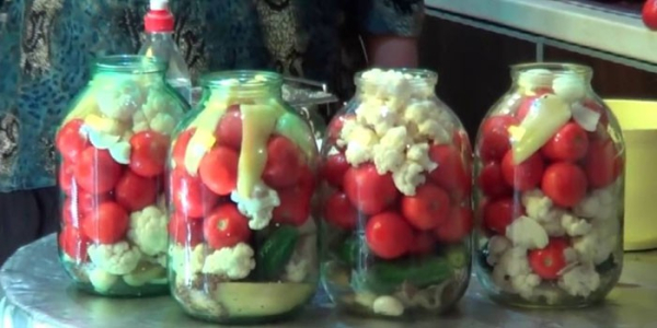 Маринованная цветная капуста - пошаговые рецепты приготовления на зиму в банках с фото Маринованная цветная капуста - пошаговые рецепты приготовления на зиму в банках с фото
