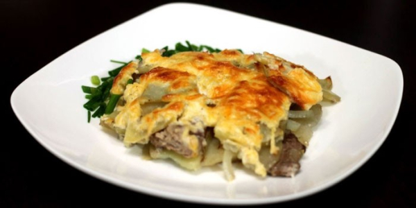 Мясо по-французски в мультиварке - пошаговые рецепты приготовления с картошкой, грибами или ананасом Мясо по-французски в мультиварке - пошаговые рецепты приготовления с картошкой, грибами или ананасом