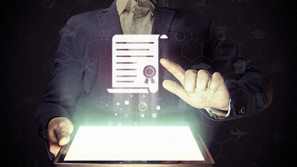 Минобрнауки предложило ввести цифровые дипломы об образовании