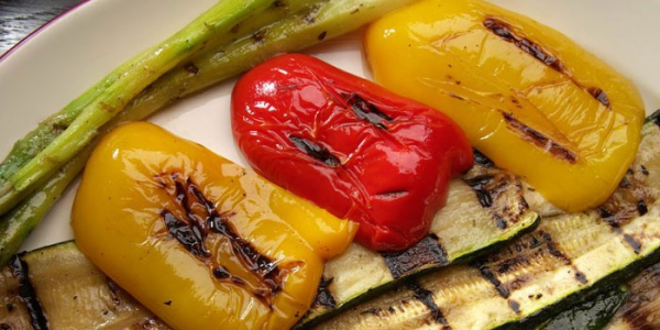 Овощи гриль в духовке - подготовка продуктов и пошаговые рецепты приготовления в домашних условиях с фото Овощи гриль в духовке - подготовка продуктов и пошаговые рецепты приготовления в домашних условиях с фото