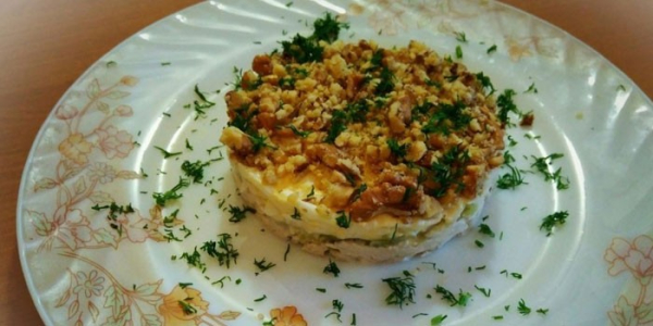 Салат Принц - пошаговые рецепты приготовления вкусного и оригинального блюда в домашних условиях с фото Салат Принц - пошаговые рецепты приготовления вкусного и оригинального блюда в домашних условиях с фото