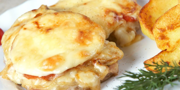 Мясо по-французски в мультиварке - пошаговые рецепты приготовления с картошкой, грибами или ананасом Мясо по-французски в мультиварке - пошаговые рецепты приготовления с картошкой, грибами или ананасом